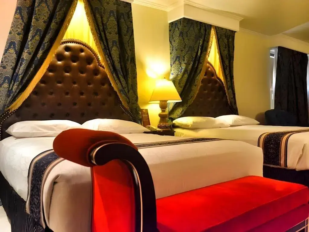 Bed in Subic Bay Venezia Bed in Subic Bay Venezia