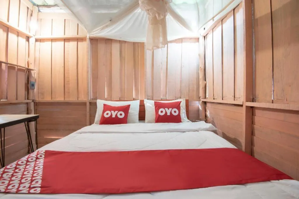 OYO 693 Tree House Cottage