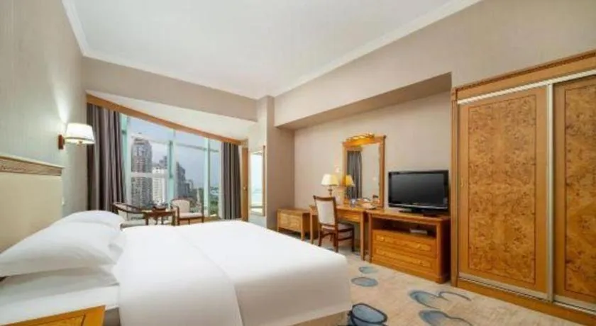 Bed in Zhuhai Dehan Hotel