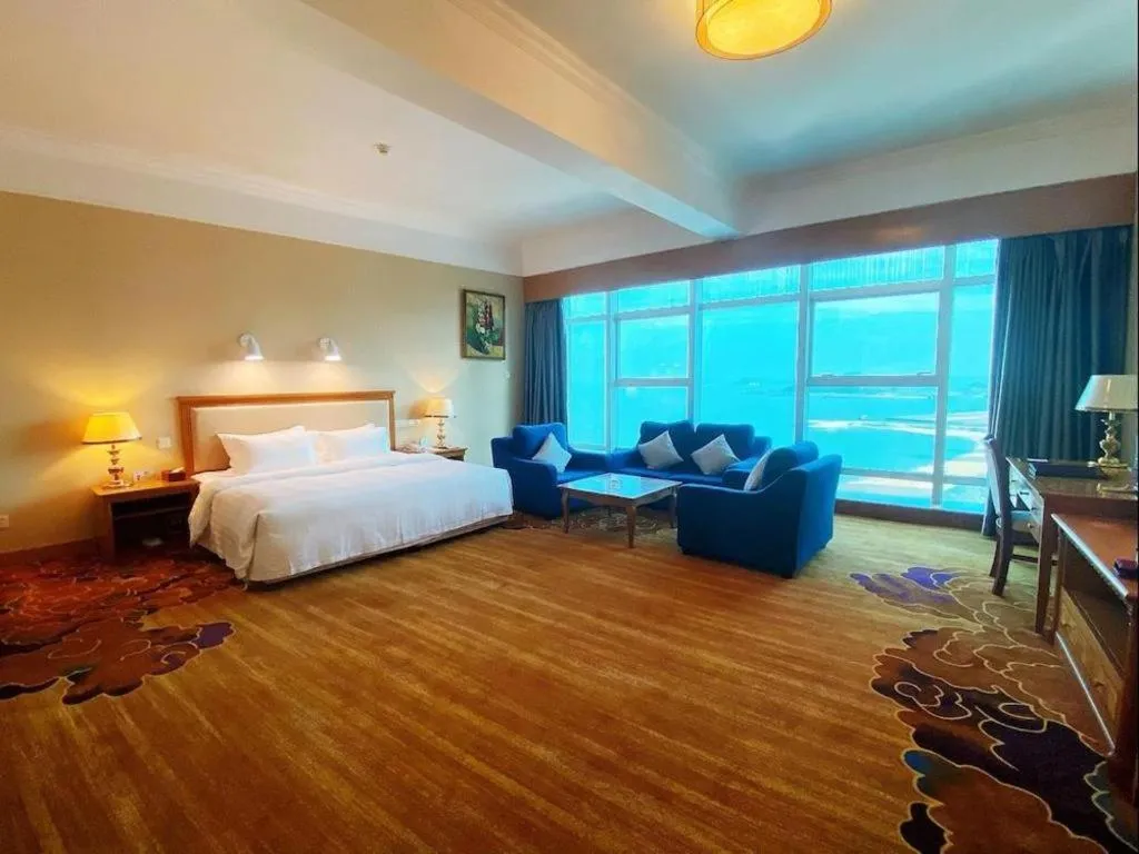 Bed in Zhuhai Dehan Hotel