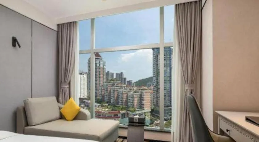 Bed in Zhuhai Dehan Hotel