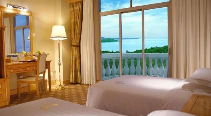 Bed in Zhuhai Dehan Hotel