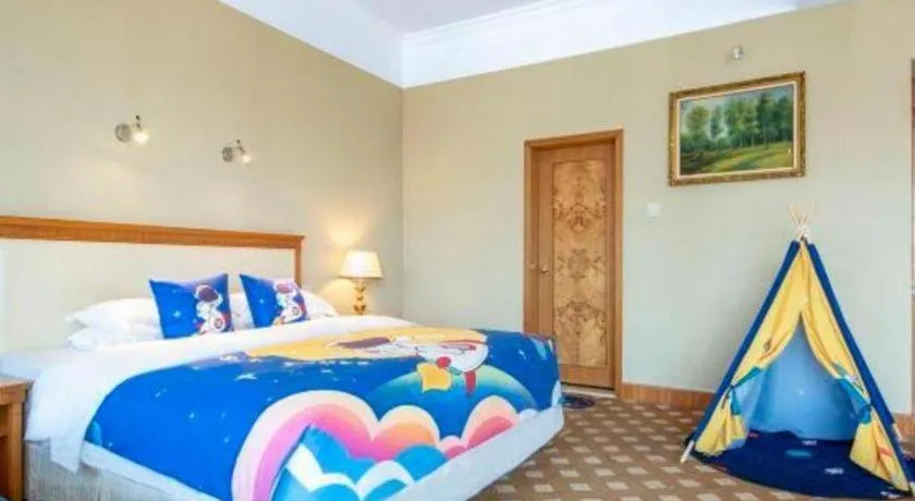 Bed in Zhuhai Dehan Hotel