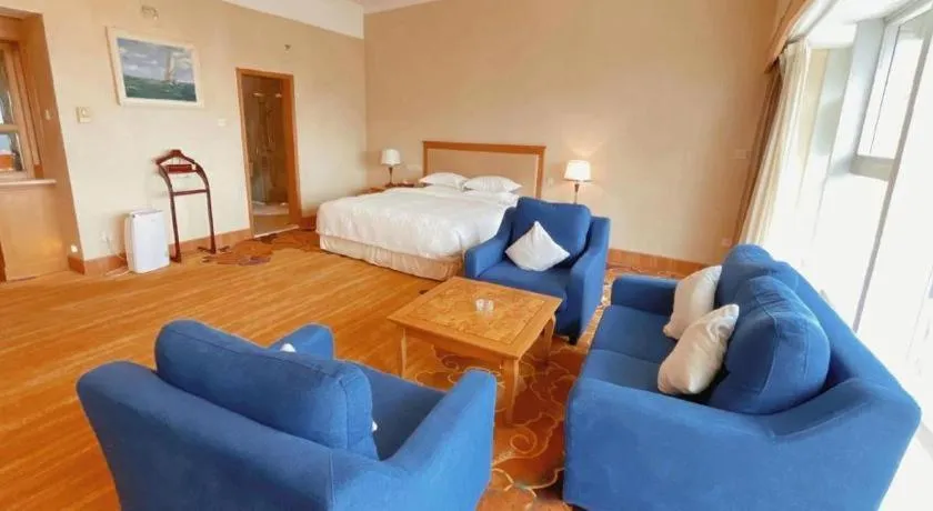 Bed in Zhuhai Dehan Hotel