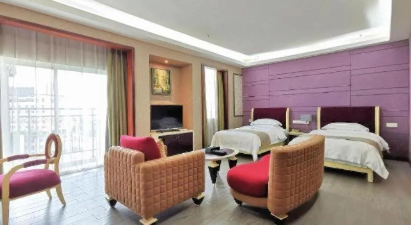 Bed in Hua Xia Pearl Hotel