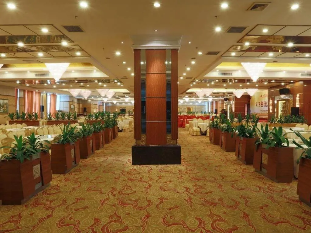 Hua Xia Pearl Hotel