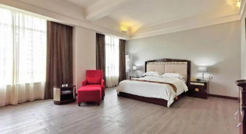 Bed in Hua Xia Pearl Hotel