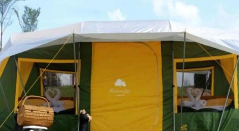 Montana Cotswolds Resort