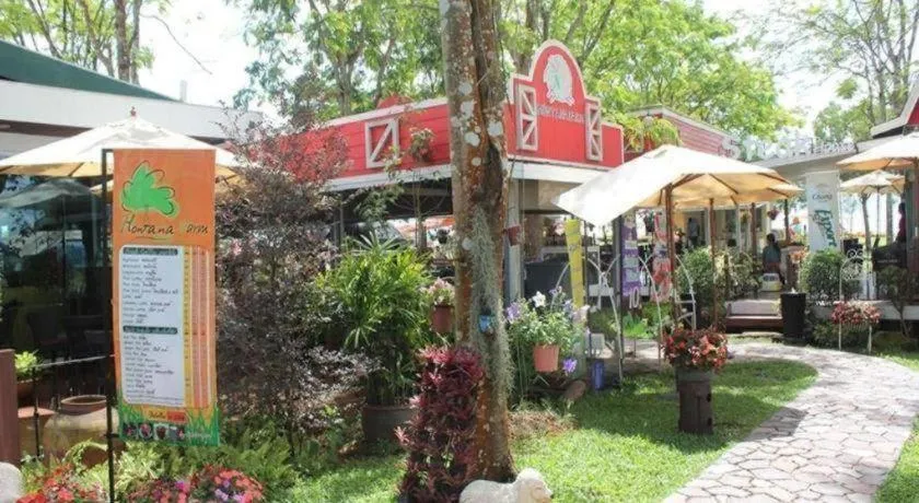 Montana Cotswolds Resort