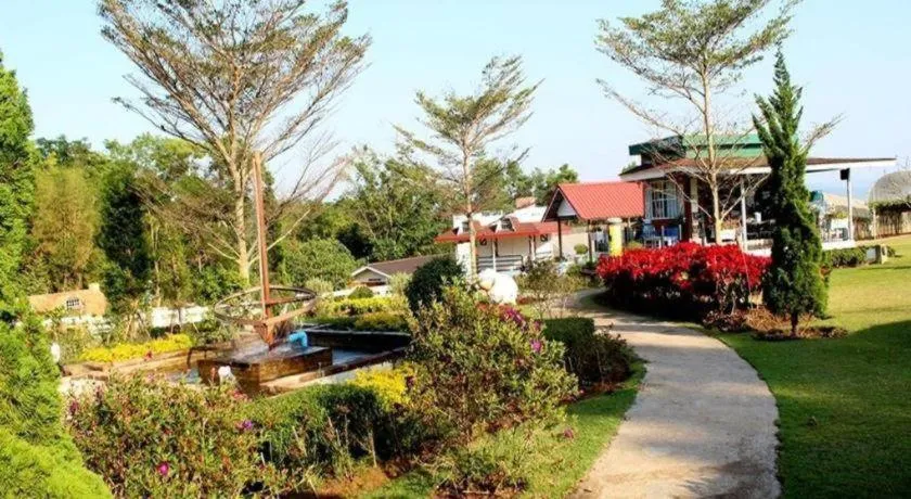 Montana Cotswolds Resort