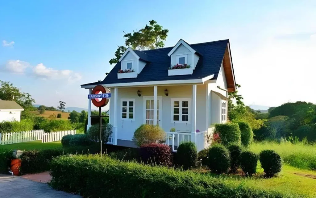 Montana Cotswolds Resort