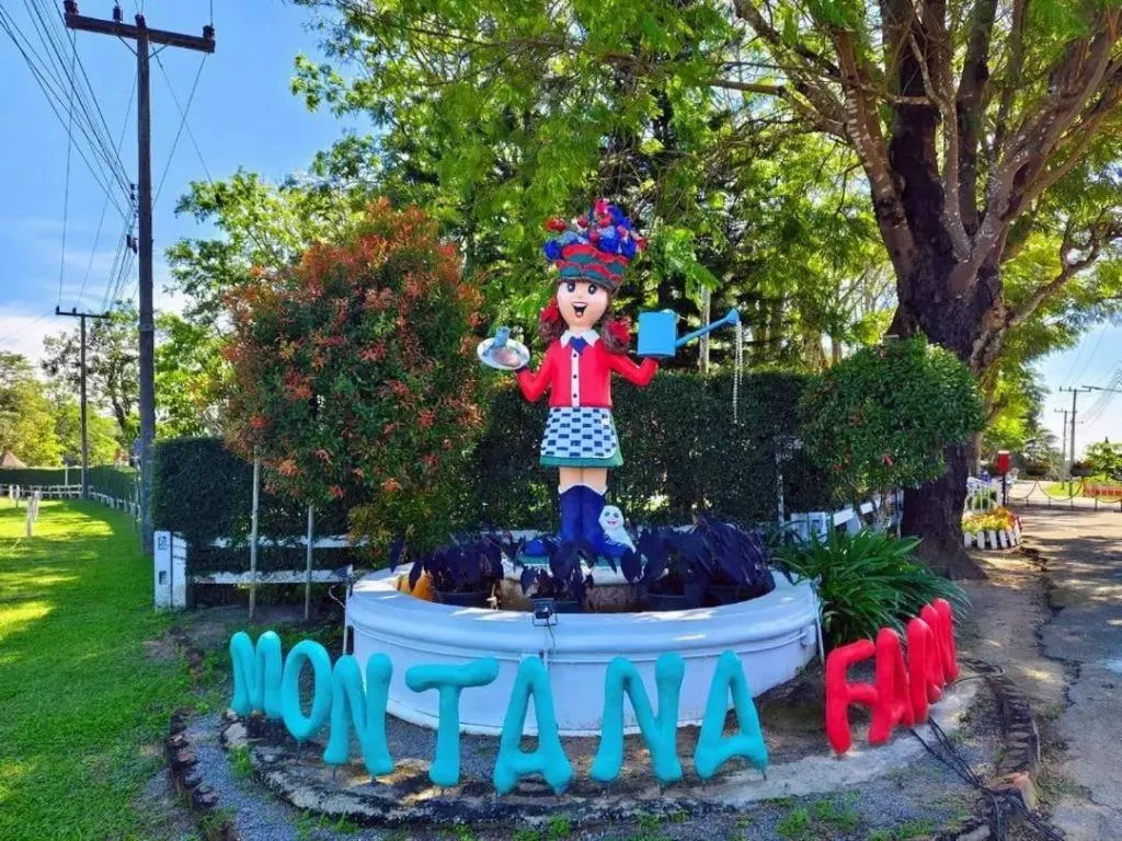 Montana Cotswolds Resort