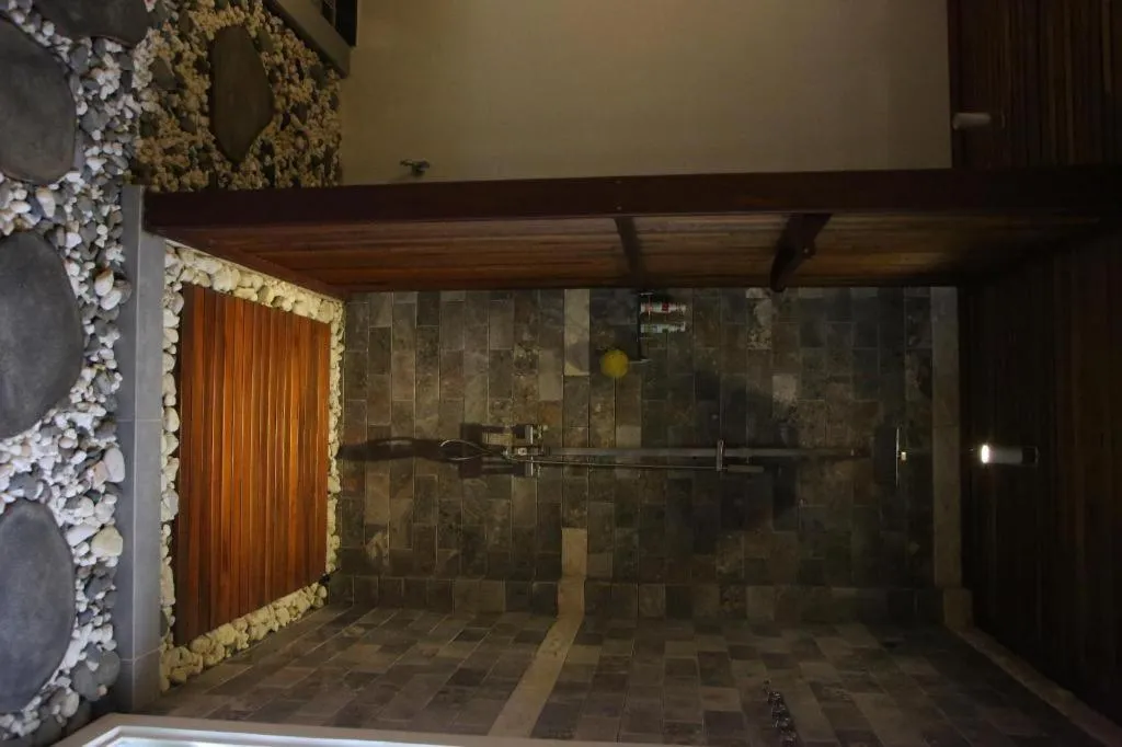 Forever Green Resort