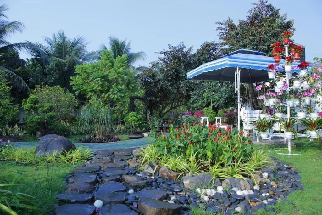 Forever Green Resort