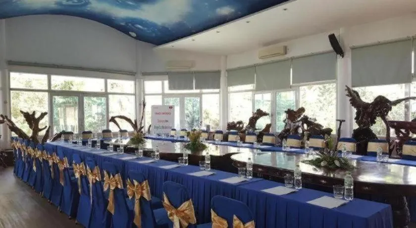 Forever Green Resort