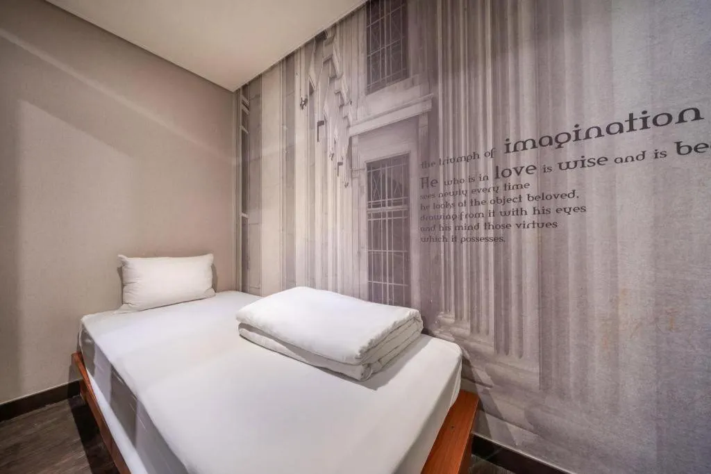 Bed in Hotel Highland