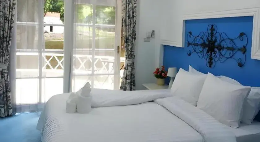 Bed in Ozono Resort Bed in Ozono Resort