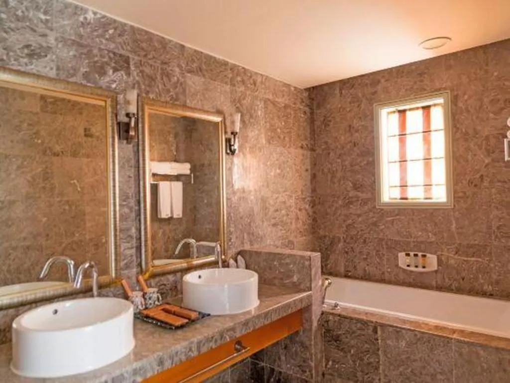 Ocean Spring Metropark Hotel Zhuhai