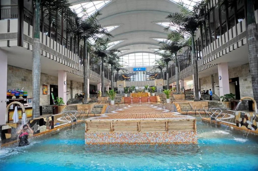 Ocean Spring Metropark Hotel Zhuhai