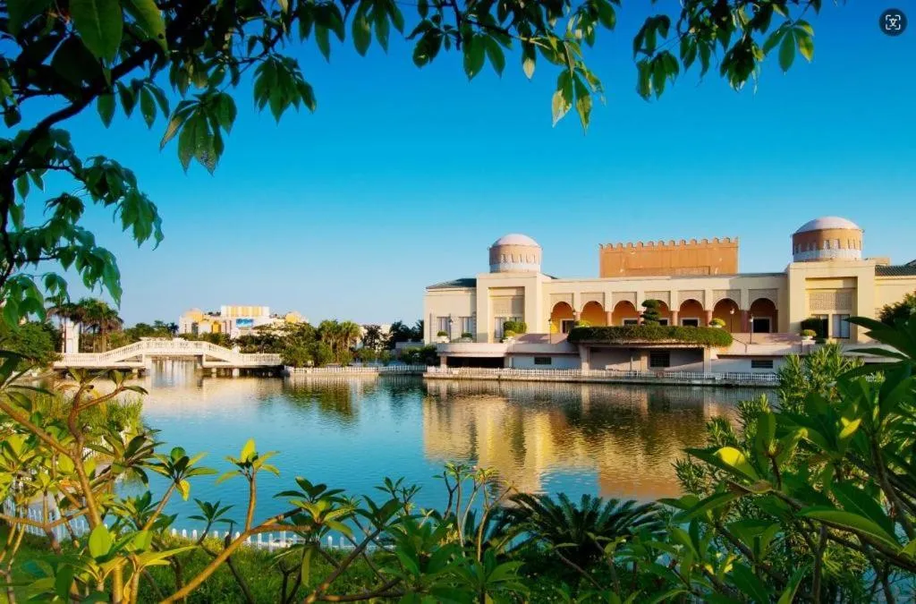 Ocean Spring Metropark Hotel Zhuhai