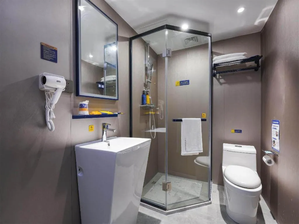 7 Days Inn Xi'an Xijing Hospital Tonghuamen Metro Station