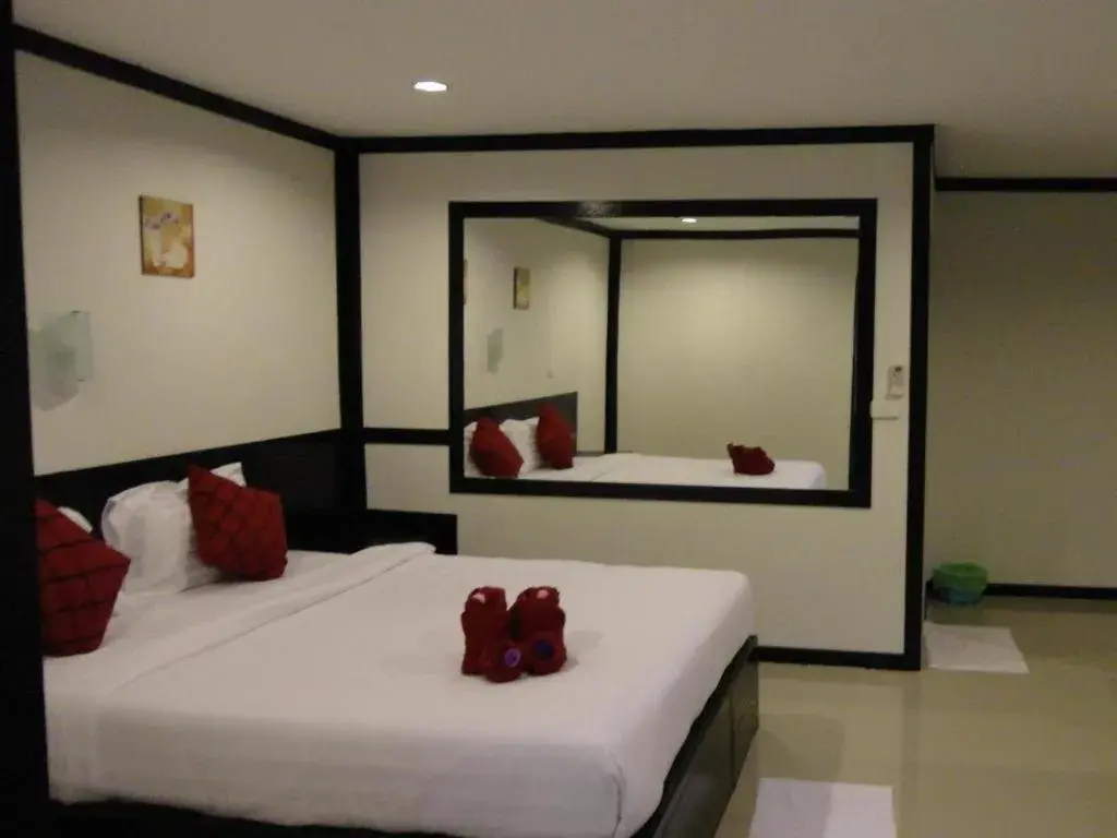 Bed in Love You Resort Bed in Love You Resort