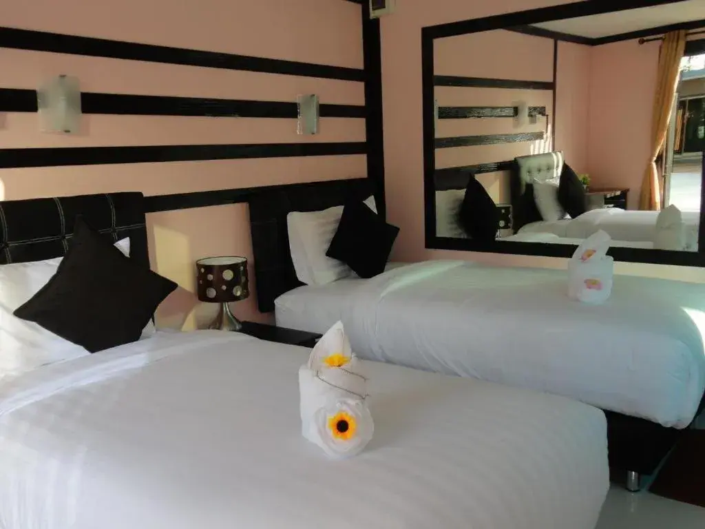 Bed in Love You Resort Bed in Love You Resort