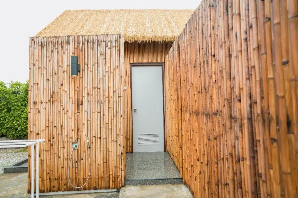 Bangsaen Villa Hotel