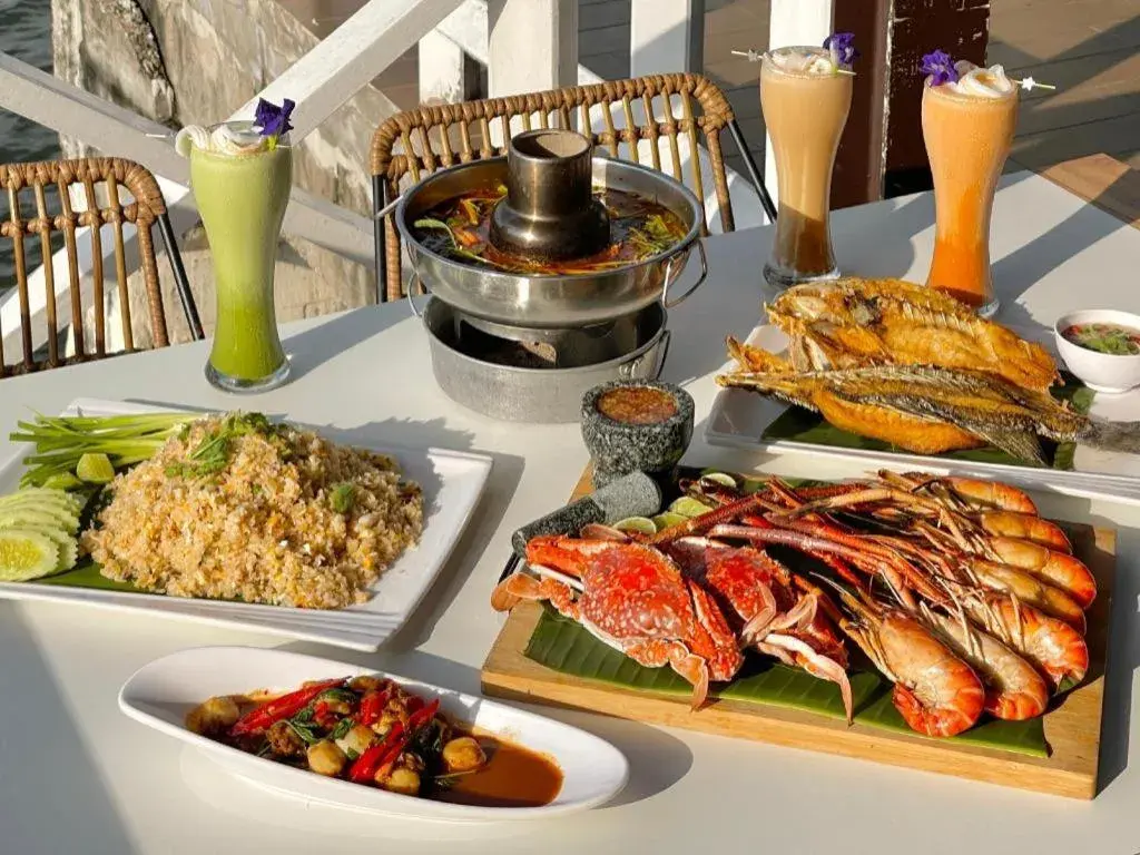 Bangsaen Villa Hotel Bangsaen Villa Hotel