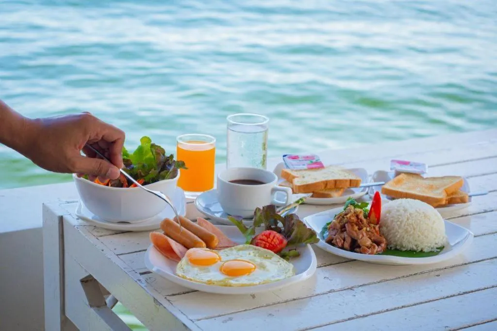 Bangsaen Villa Hotel