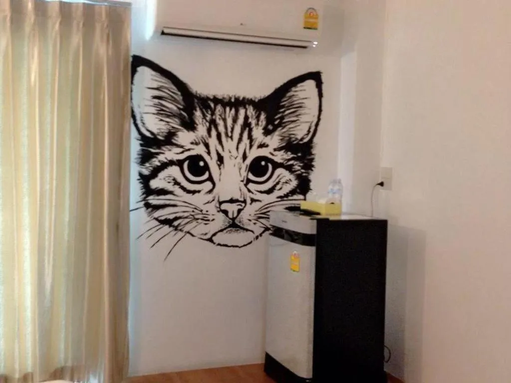 The Pride Hotel At Laemsing