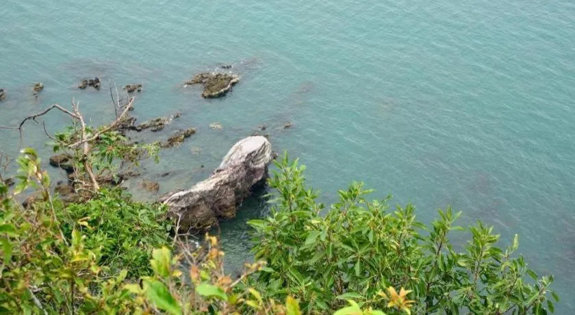 The Pride Hotel At Laemsing