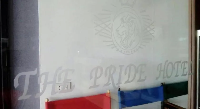 The Pride Hotel At Laemsing