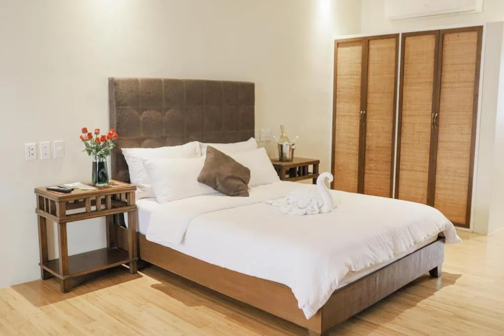 Bed in Kingsleys Hotel and Gastro Pub