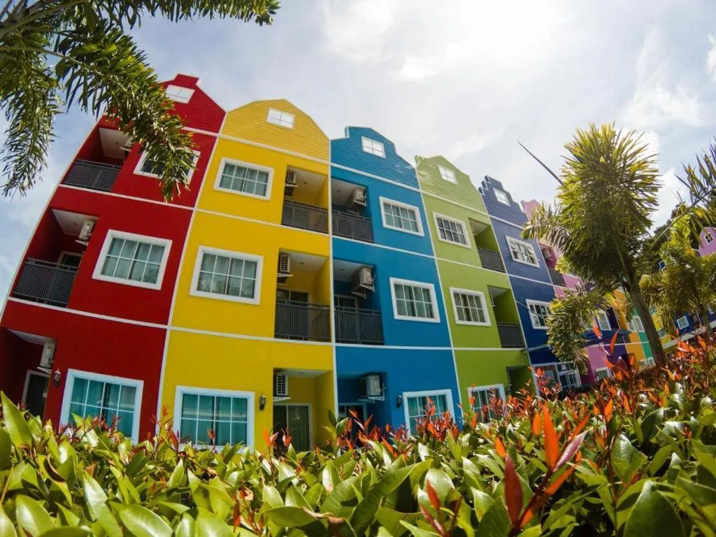 Holland Resort Phuket