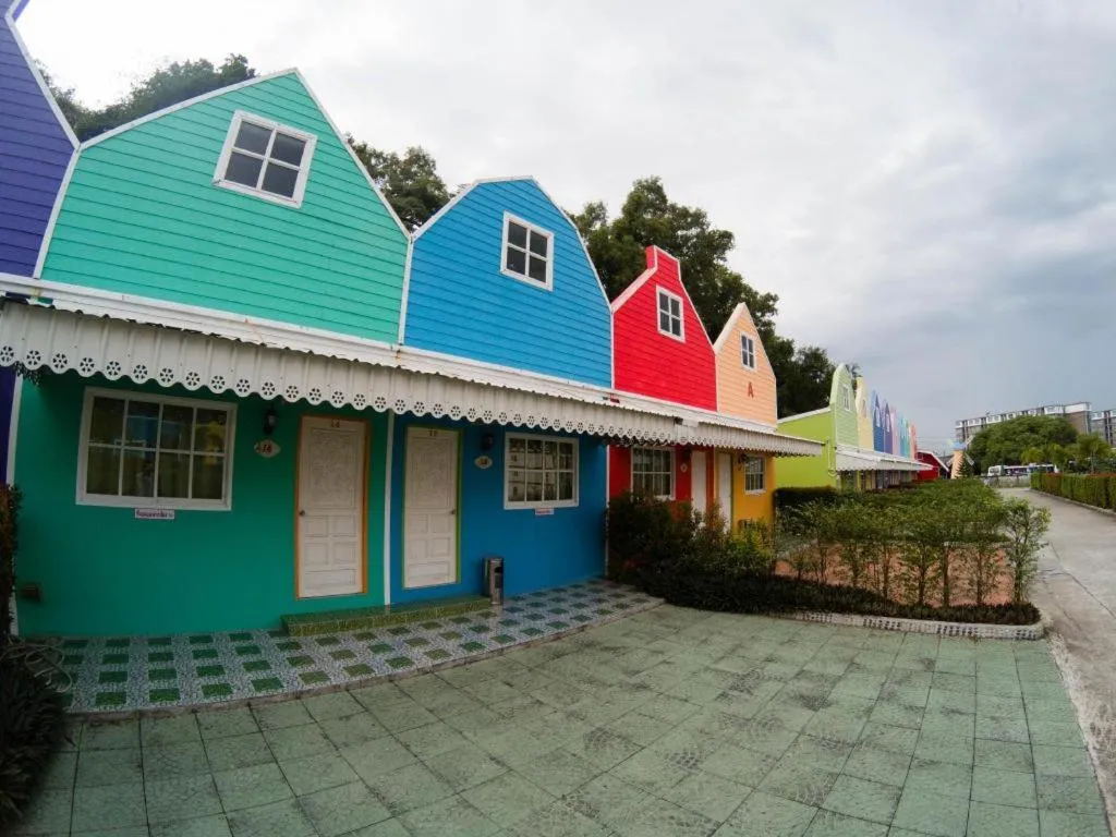 Holland Resort Phuket