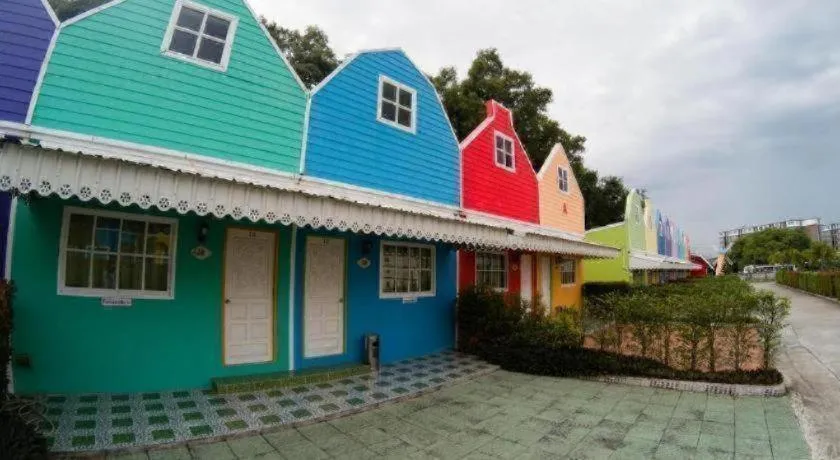 Holland Resort Phuket