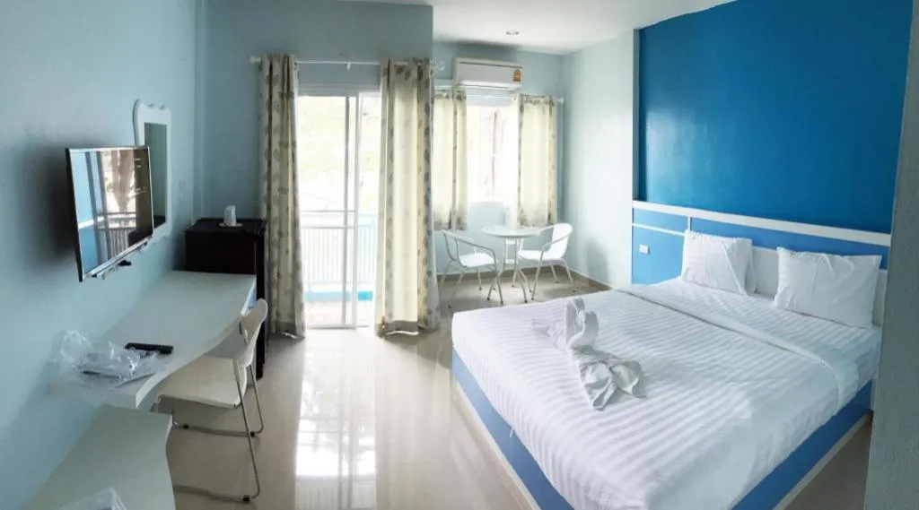 Bed in Holland Resort Phuket