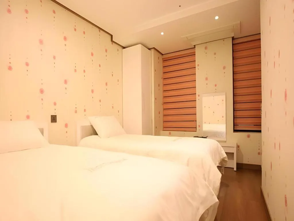 Bed in Myeongdong Mom House