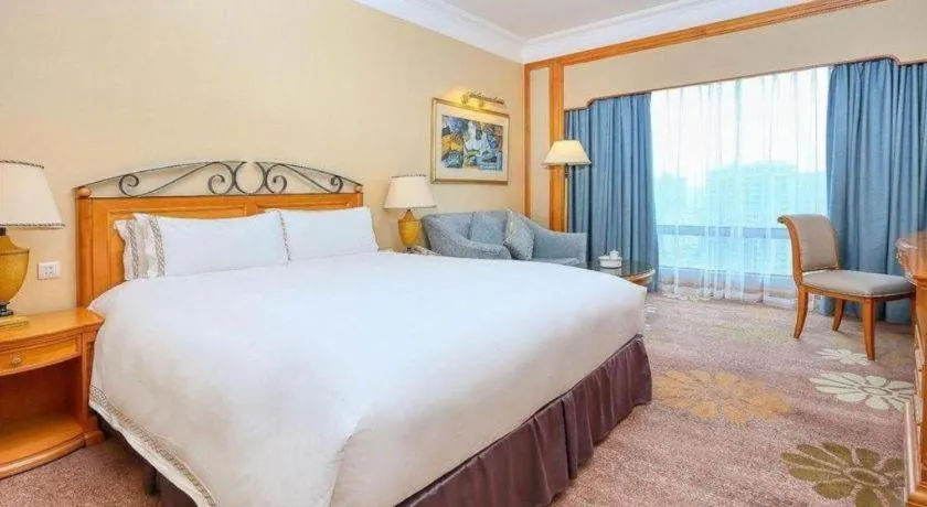 Bed in Regency Hotel