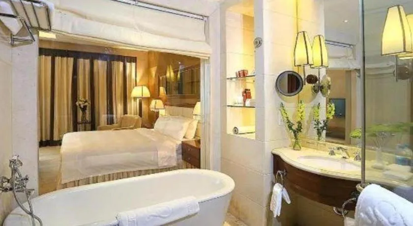 Bed in Regency Hotel