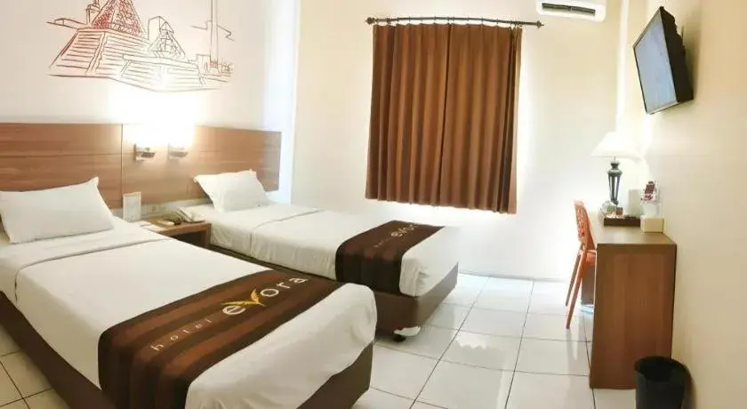 Bed in Evora Hotel Bed in Evora Hotel