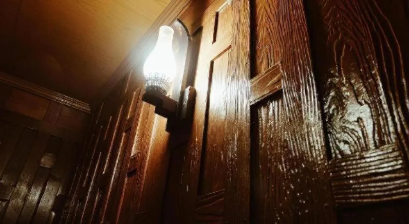 RuenNamyen Resort Amphawa