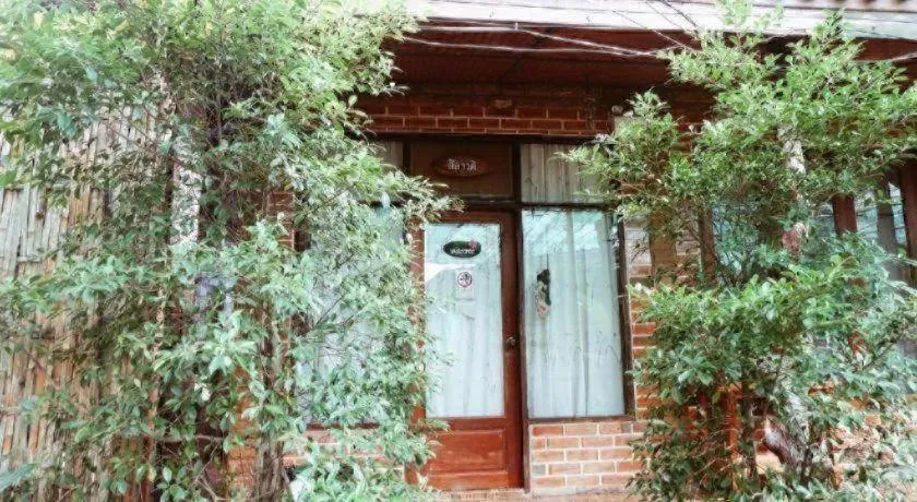 RuenNamyen Resort Amphawa