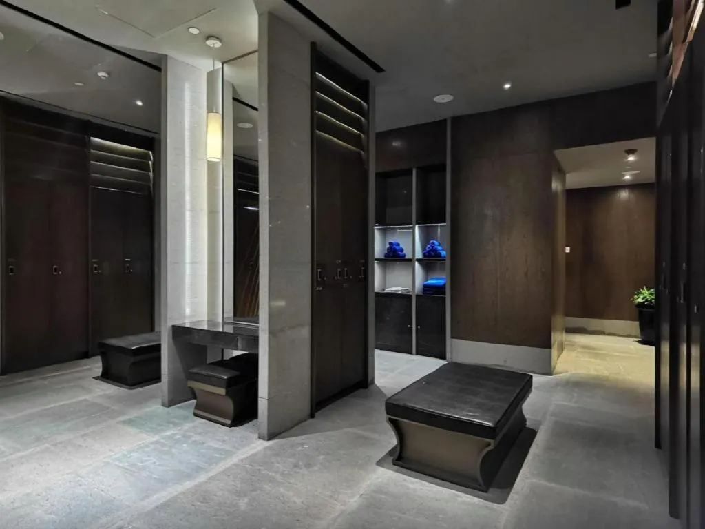 New World Guiyang Hotel