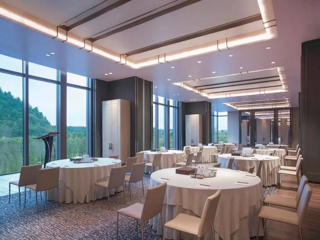 New World Guiyang Hotel