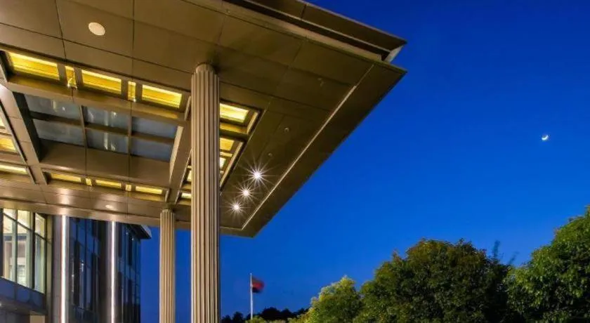 New World Guiyang Hotel