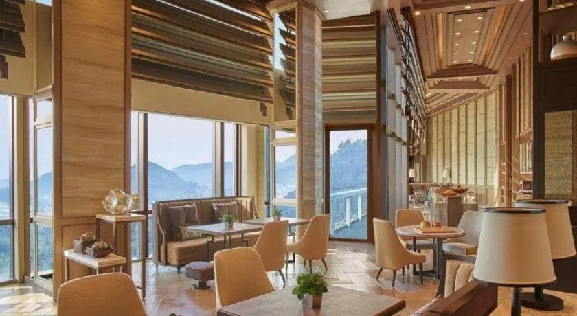 New World Guiyang Hotel