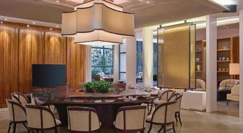 New World Guiyang Hotel