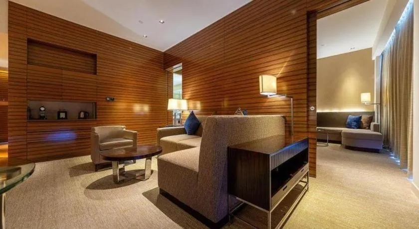 New World Guiyang Hotel